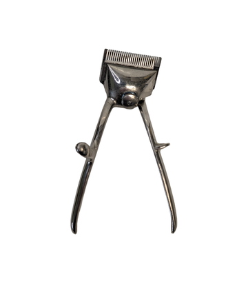Long Life German Hand-Operated Hair Clipper With Box and Instructions