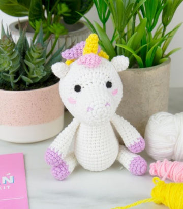 Unicorn DIY Crochet Kit