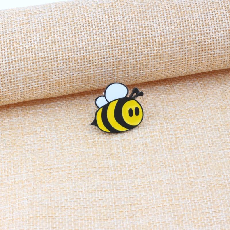 Enamel Pin Bumble Bee Enamel Lapel Bin